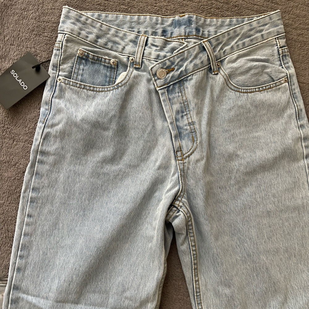Light Wash Asymmetrical Button Girlfriend Straight Leg Jeans